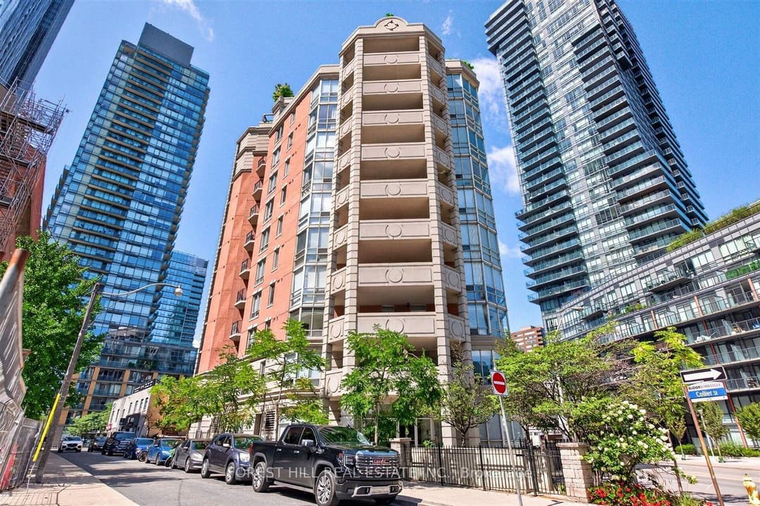 20 Collier Street Unit 903, Rosedale / Moore Park