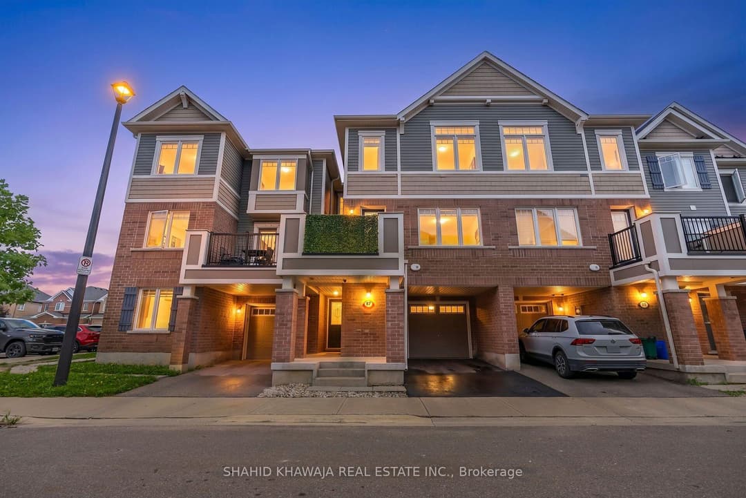 1000 Asleton Boulevard Unit 87, Milton