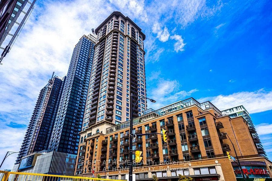 385 Prince Of Wales Drive Unit 401, Mississauga