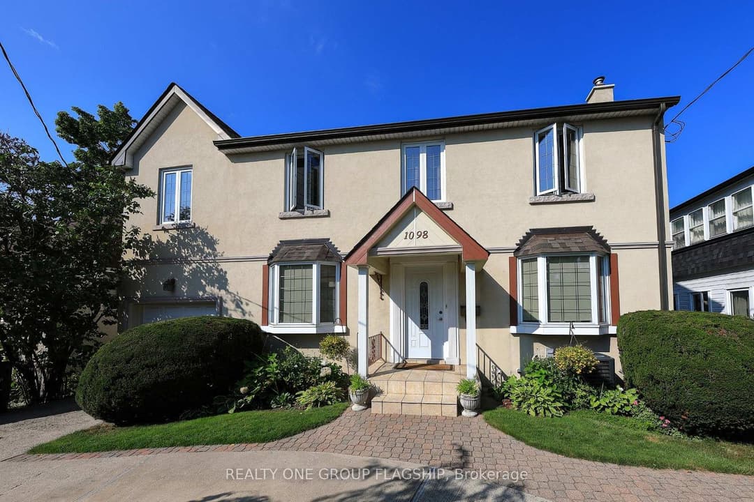 1098 Kipling Avenue, Etobicoke (Islington / Rexdale)