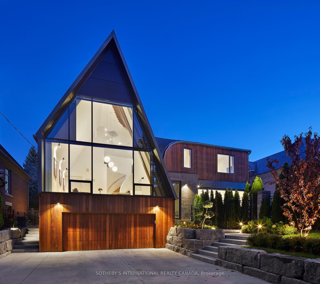 108 Stratford Crescent, Bridle Path / York Mills / Hoggs Hollow
