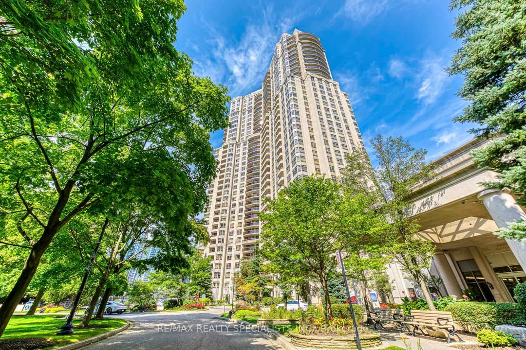 35 Kingsbridge Garden Circle Unit 3005, Mississauga
