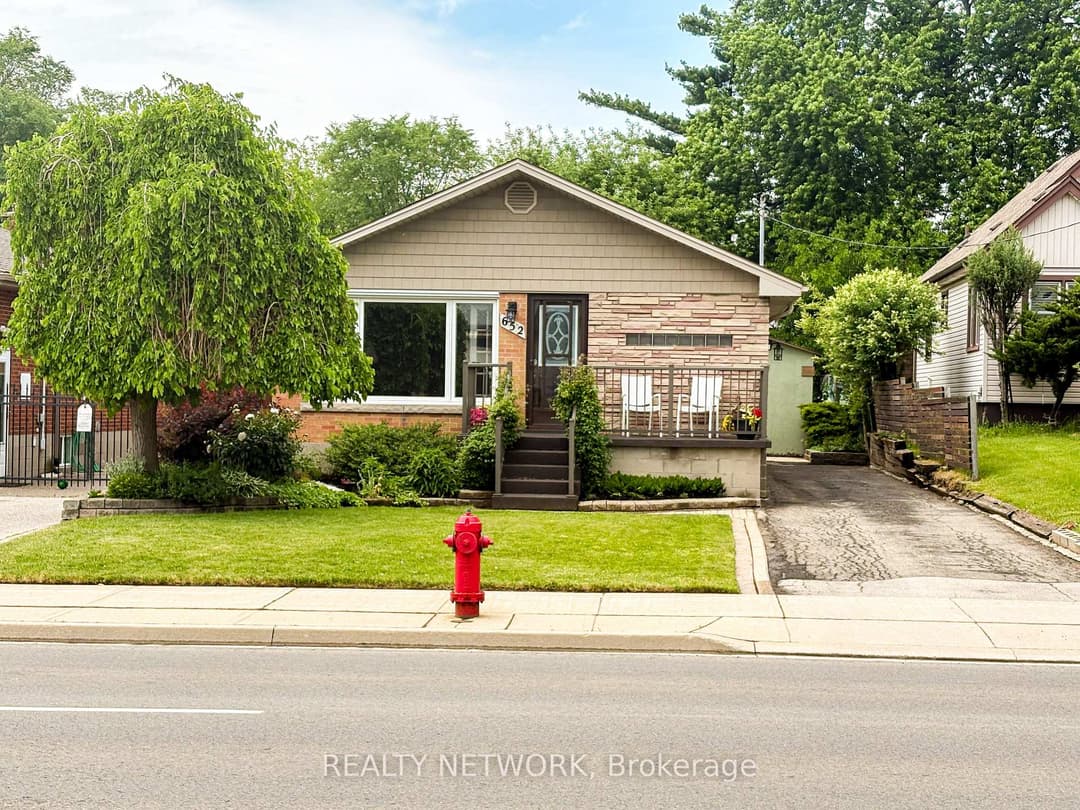 652 Upper Wentworth Street, Hamilton