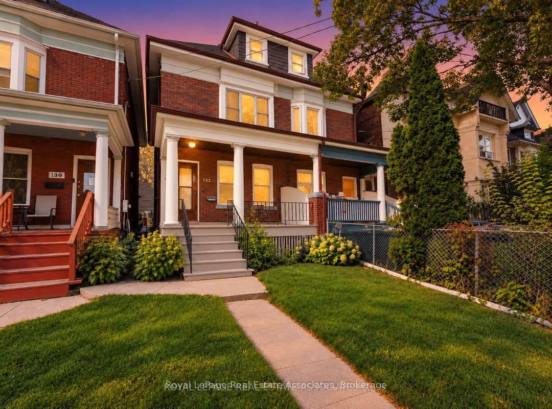 132 Close Avenue, High Park / Junction / Roncesvalles