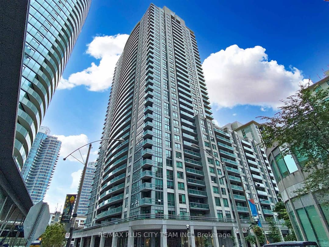 19 Grand Trunk Crescent Unit 1103, Downtown Toronto / Waterfront