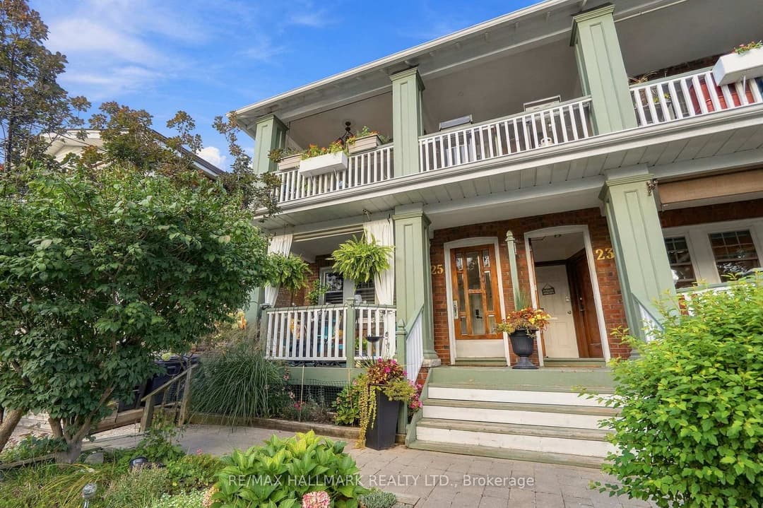 25 Scarboro Beach Boulevard Unit Upper, The Beaches / Upper Beaches