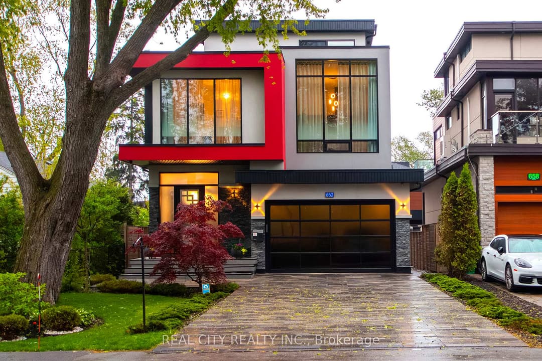 662 Byngmount Avenue, Mississauga