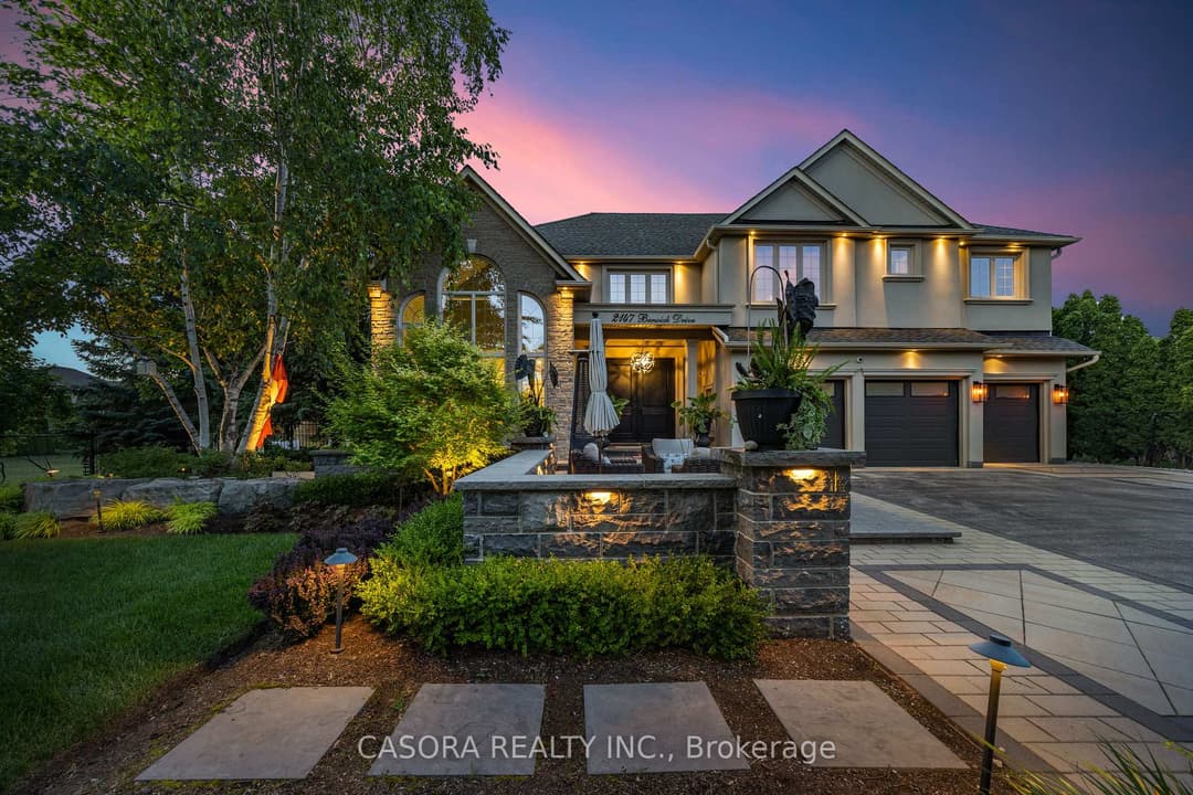 2147 Berwick Drive, Burlington