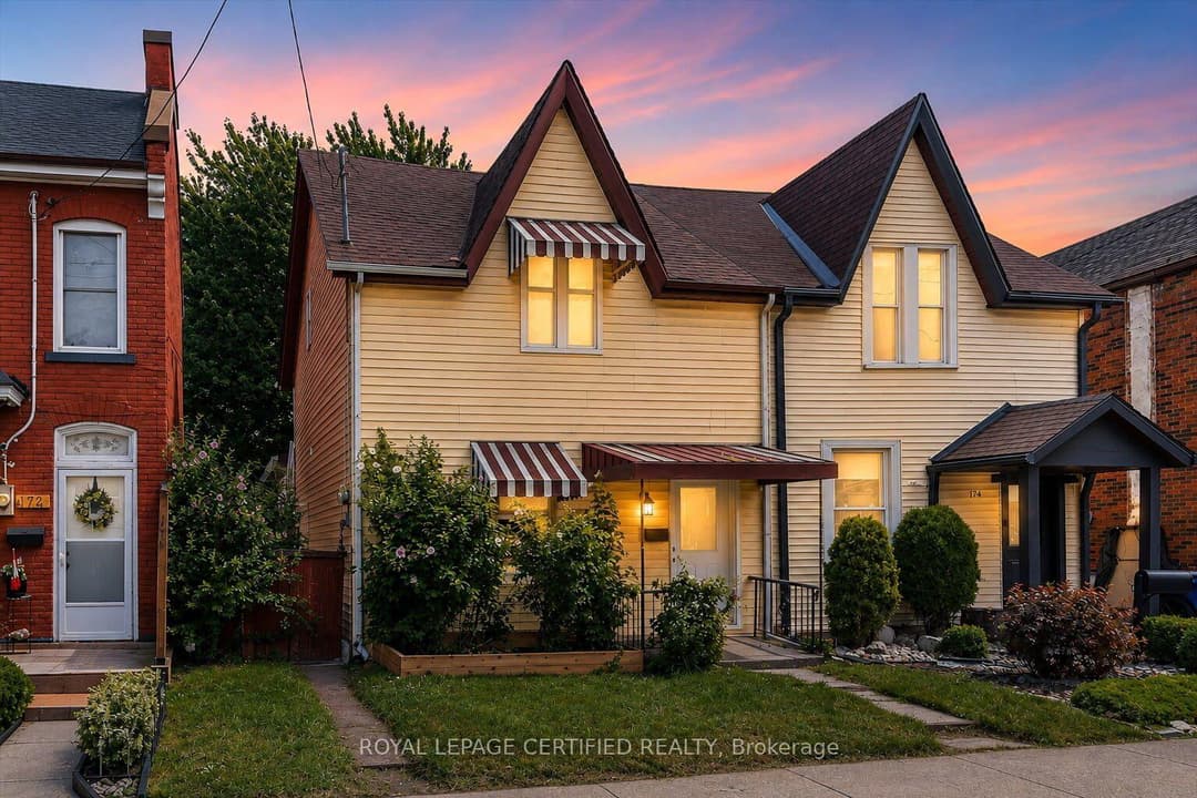 176 Emerald Street, Hamilton