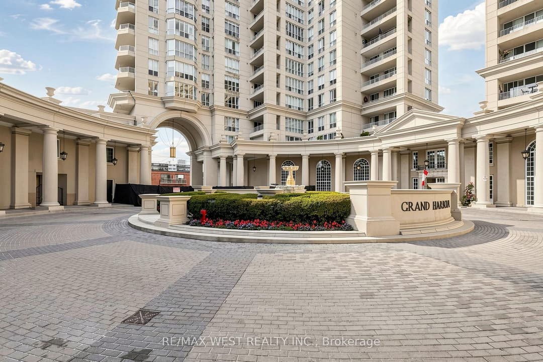 2287 Lake Shore Boulevard Unit 1404, Liberty Village / Parkdale / South Parkdale
