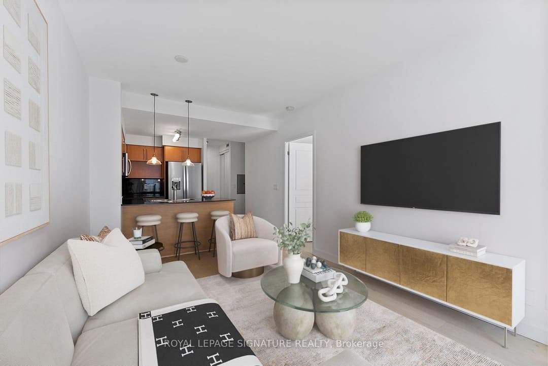 18 Yonge Street Unit PH11, Downtown Toronto / Waterfront