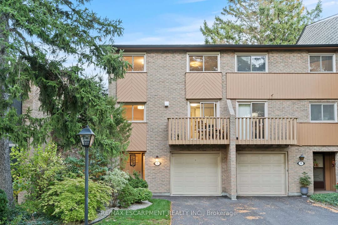 1967 Main Street Unit 7, Hamilton