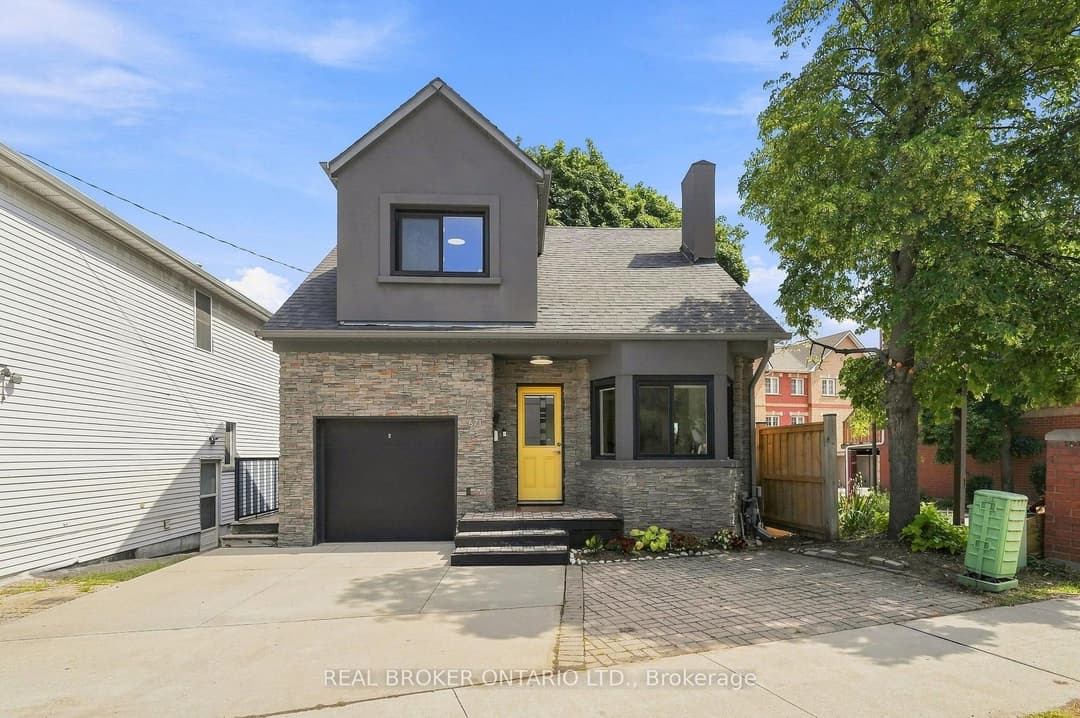 671 Scarlett Road, Etobicoke (Kingsview Village / Humber Heights)