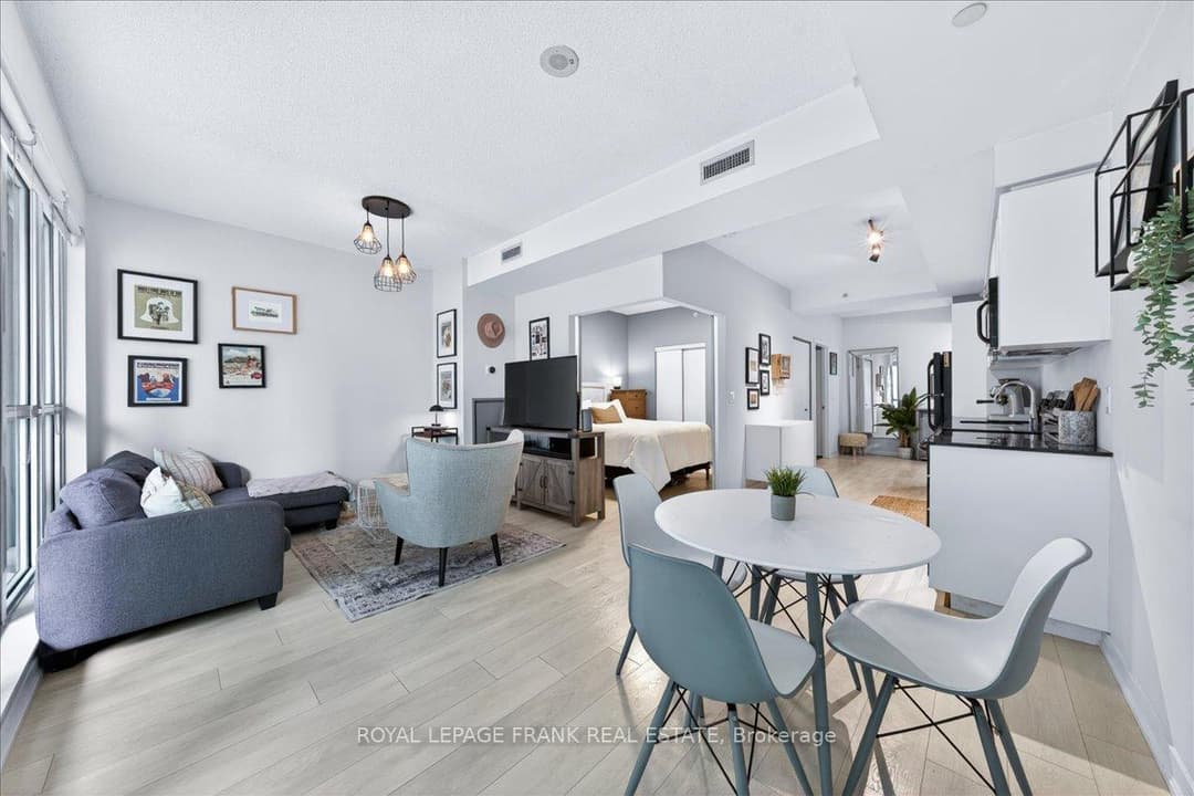 150 East Liberty Street Unit 405, Downtown Toronto / Waterfront