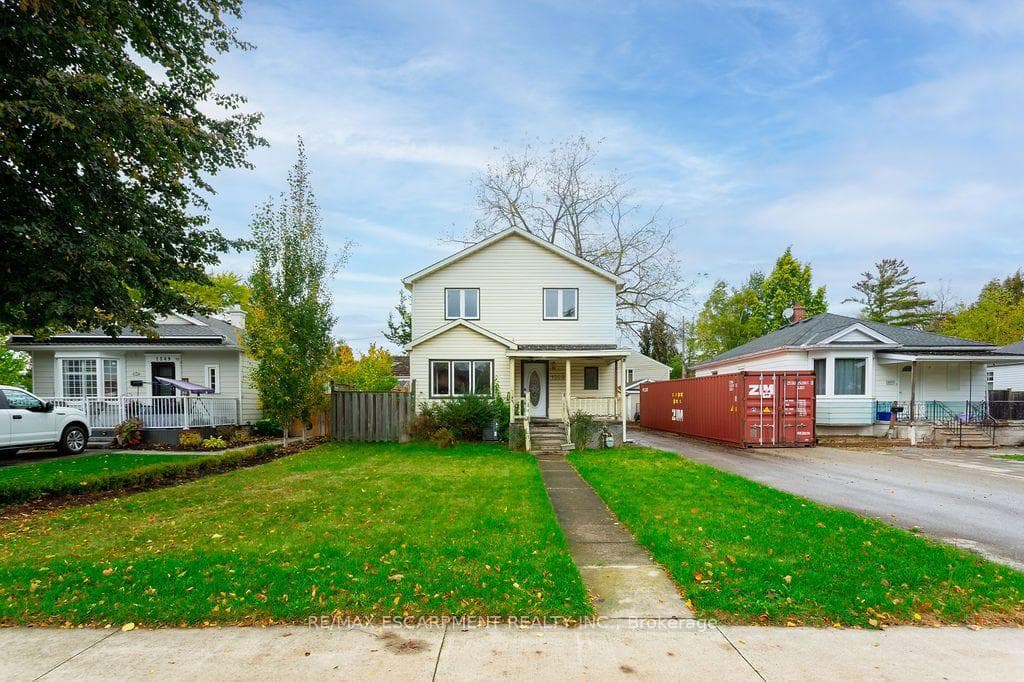 1353 Birch Avenue, Burlington