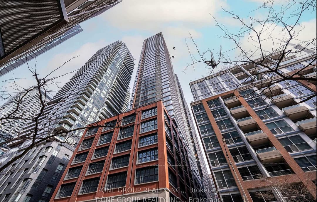 55 Mercer Street Unit 1202, Downtown Toronto / Waterfront
