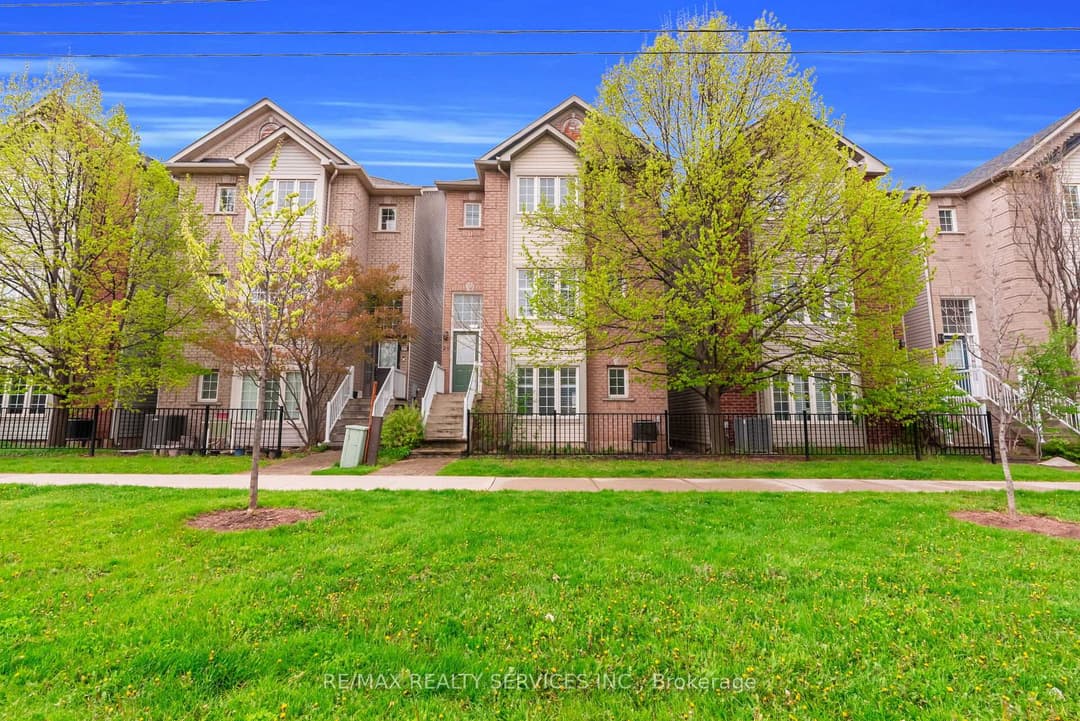 5110 Fairview Street Unit 28, Burlington