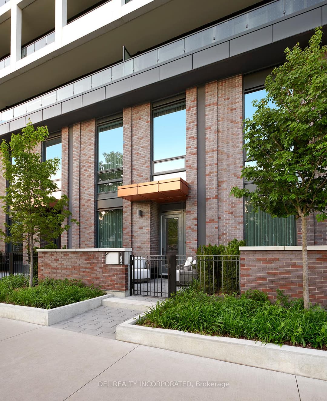 115 Denison Avenue Unit 105, Downtown Toronto / Waterfront