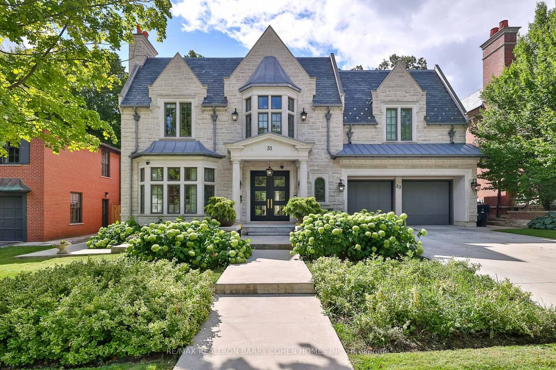 33 Stratheden Road, Bridle Path / York Mills / Hoggs Hollow