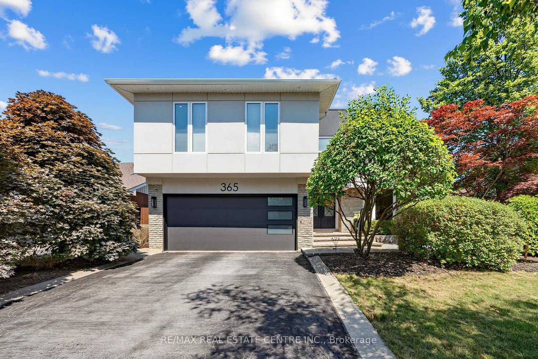 365 Lynn Place, Oakville