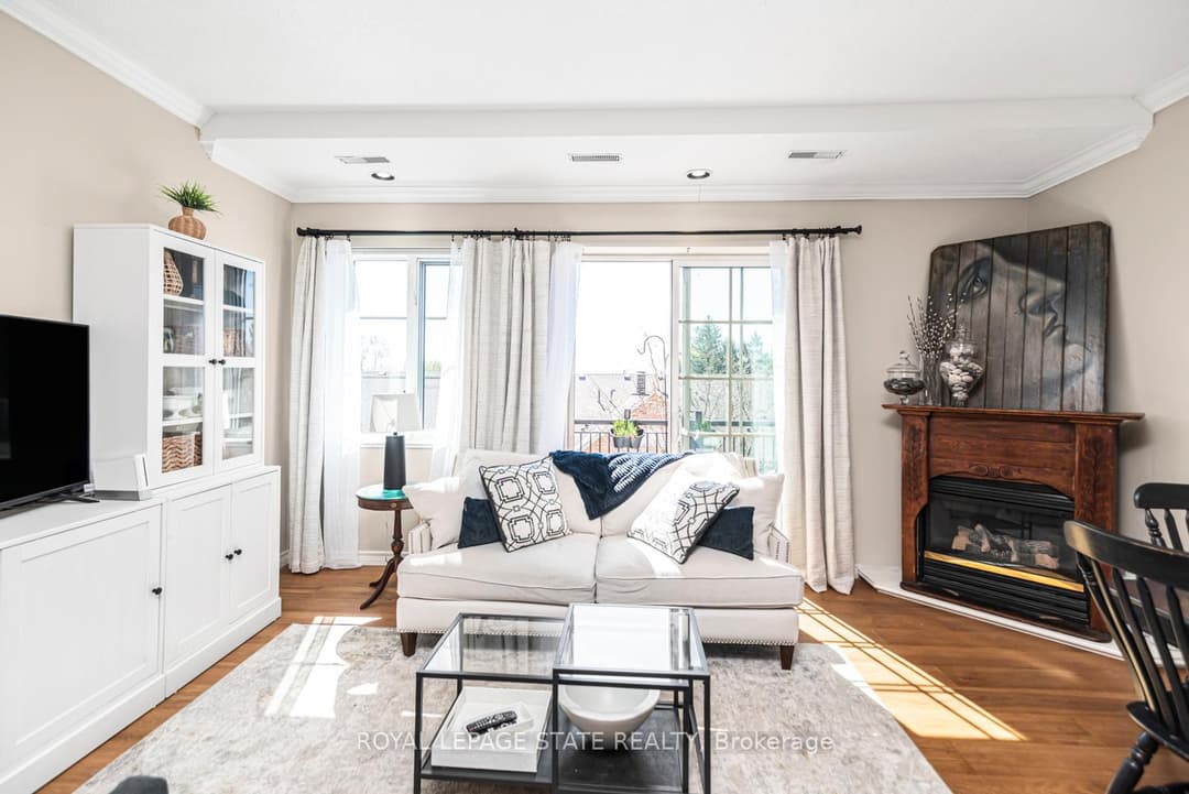 262 Dundas Street Unit 311, Hamilton