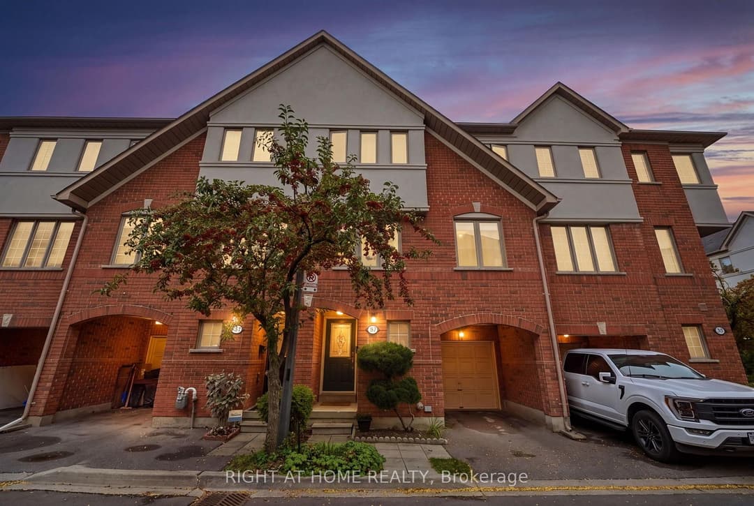 23 WEST DEANE PARK Drive Unit 2, Etobicoke (Islington / Rexdale)