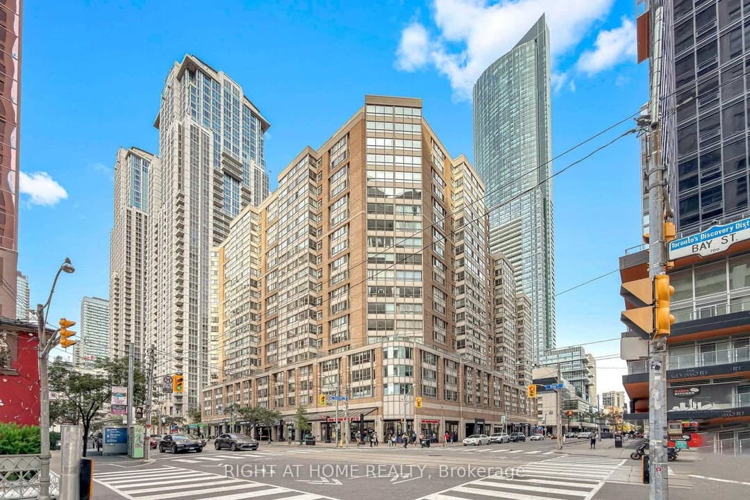 44 Gerrard Street Unit 909, Downtown Toronto / Waterfront