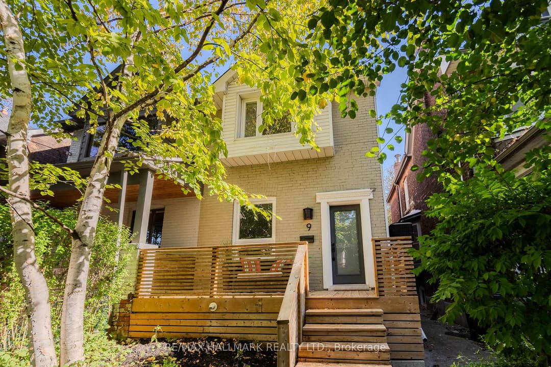 9 Prust Avenue, Riverdale / Leslieville