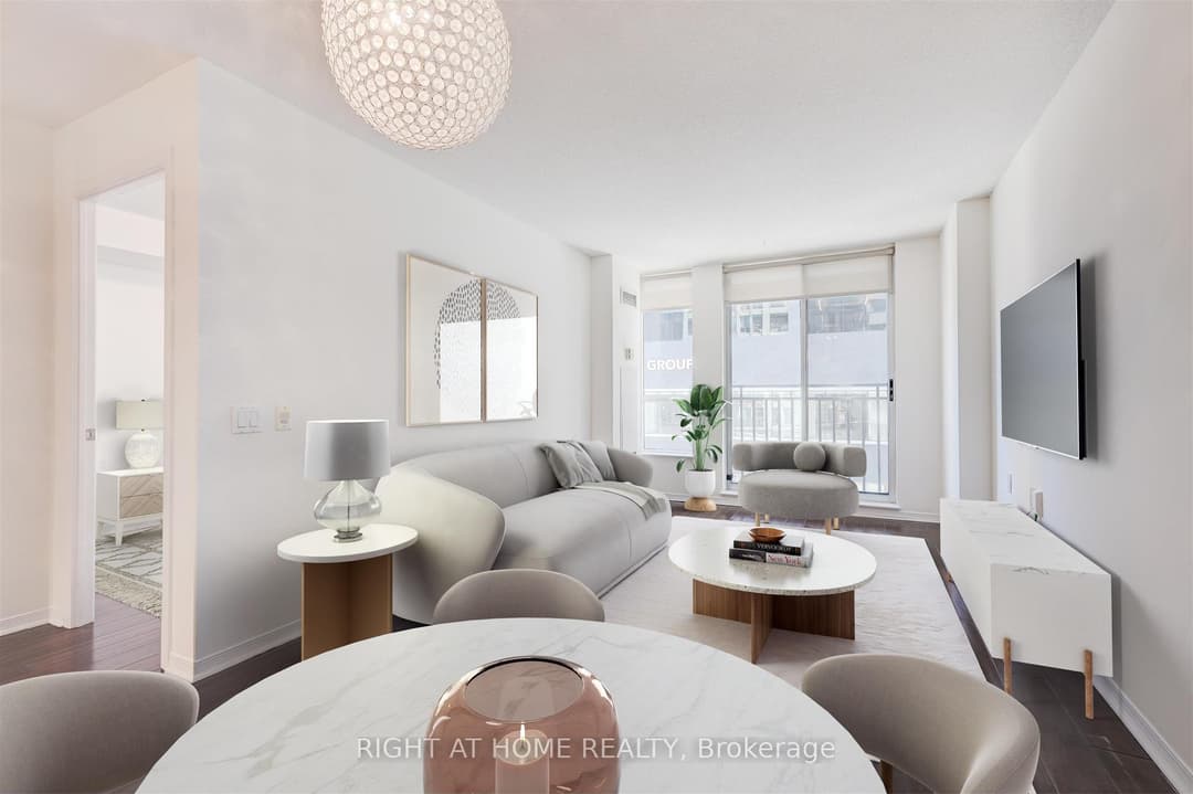 388 Bloor Street Unit 507, Rosedale / Moore Park