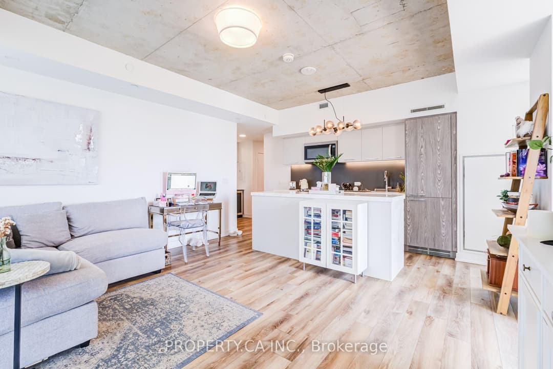 25 Baseball Place Unit 607, Riverdale / Leslieville