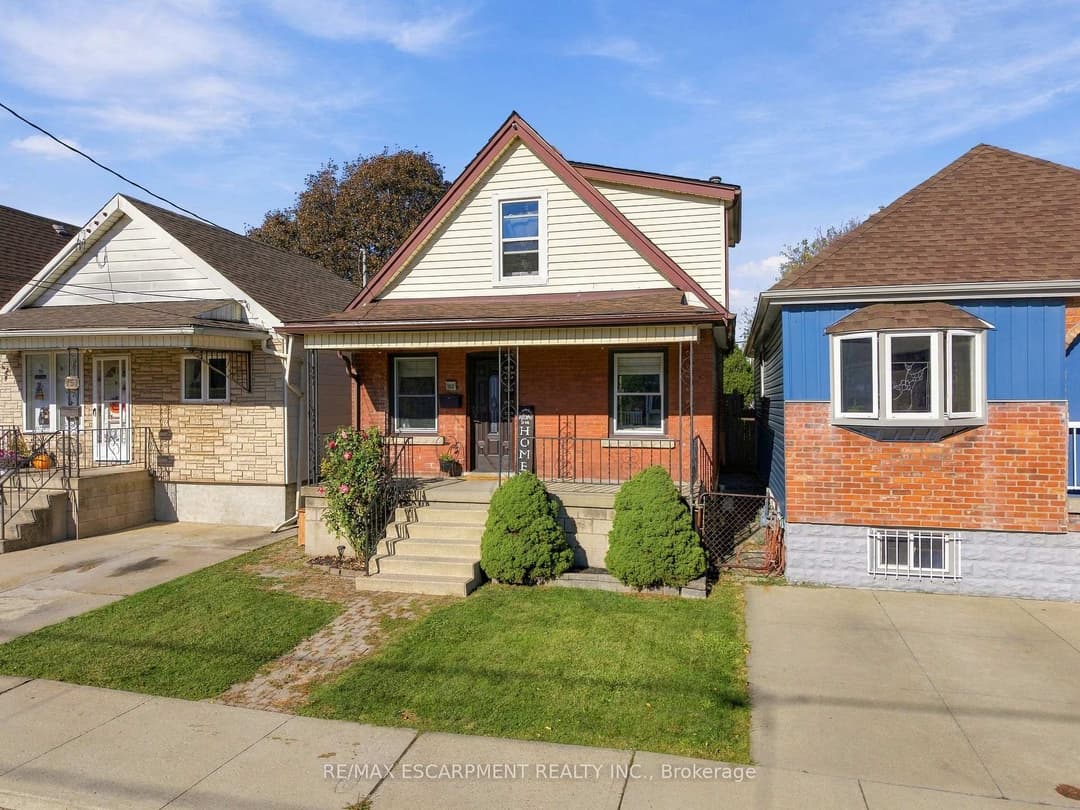 153 Albany Avenue, Hamilton