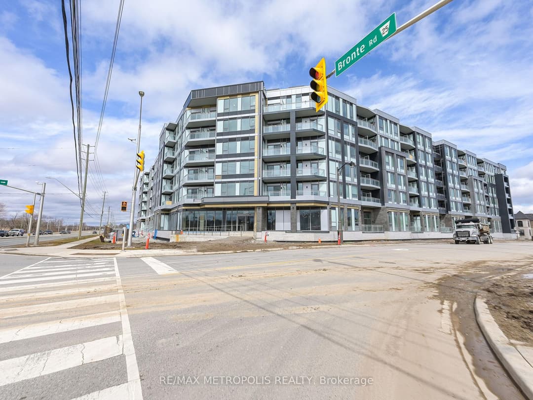 2501 Saw Whet Boulevard Unit 246, Oakville
