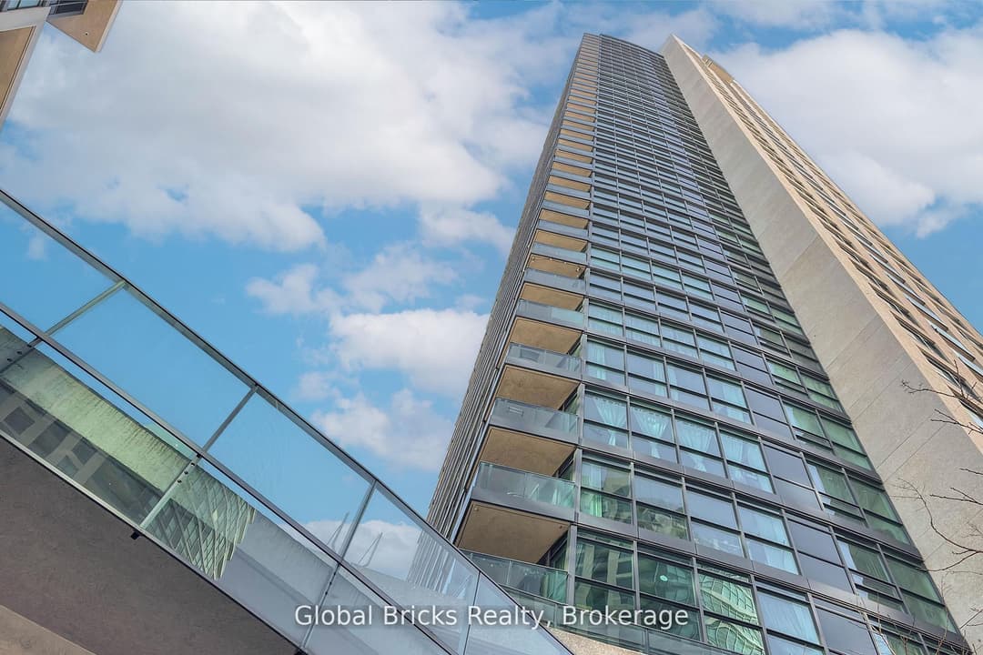 215 Fort York Boulevard Unit #215, Downtown Toronto / Waterfront