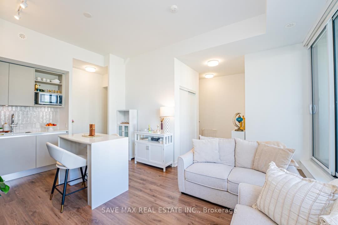 3020 Trailside Drive Unit 129, Oakville