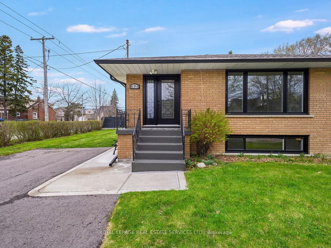 873 Sixth Street, Mississauga