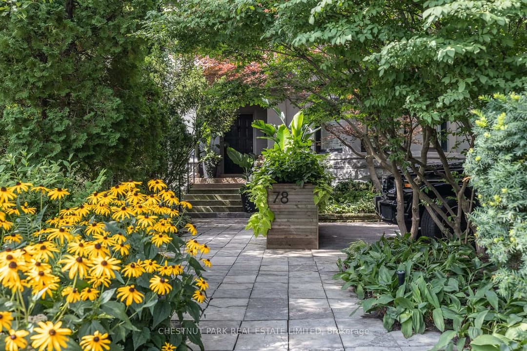 78 Crescent Road Unit 2, Rosedale / Moore Park