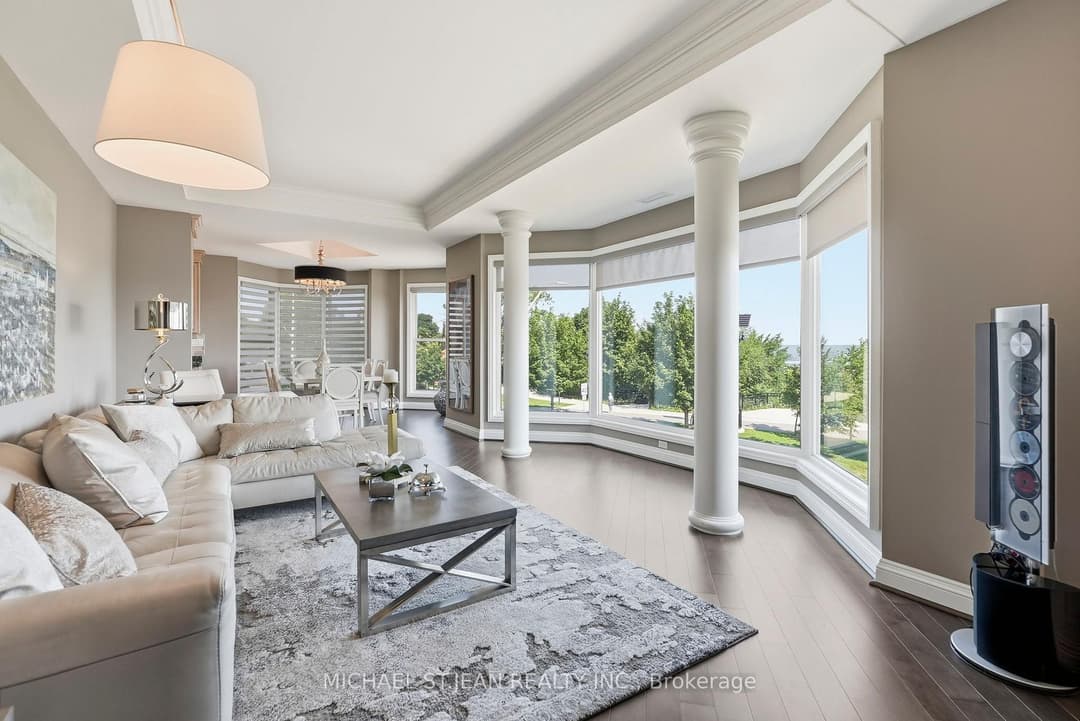 Virtual tour of 174 Mountain Park Avenue Unit 2W, Hamilton