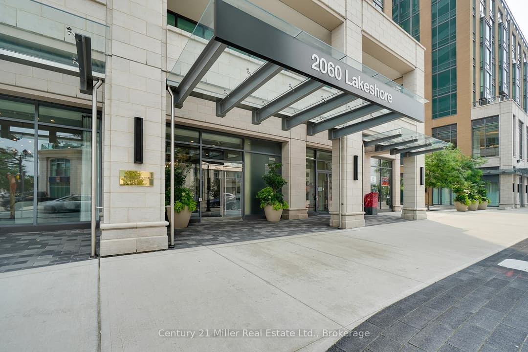 2060 Lakeshore Road Unit 802, Burlington