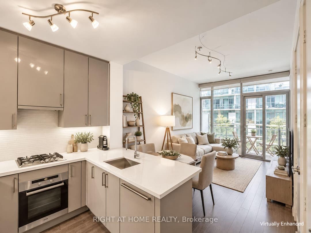 39 Queens Quay Unit 807, Regent Park / Cabbagetown / St. James Town