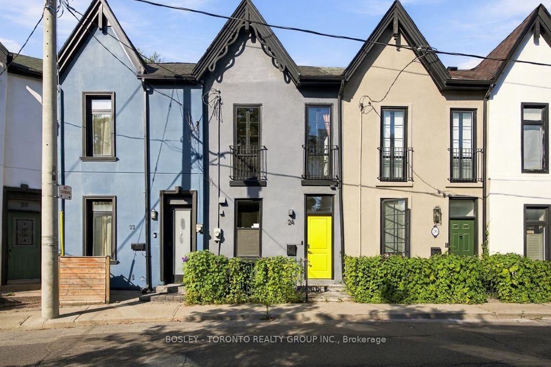 24 Bright Street, Regent Park / Cabbagetown / St. James Town