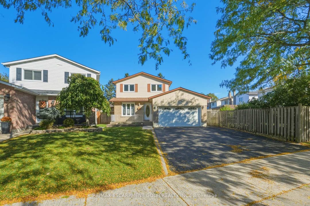154 Memorial Avenue, Hamilton