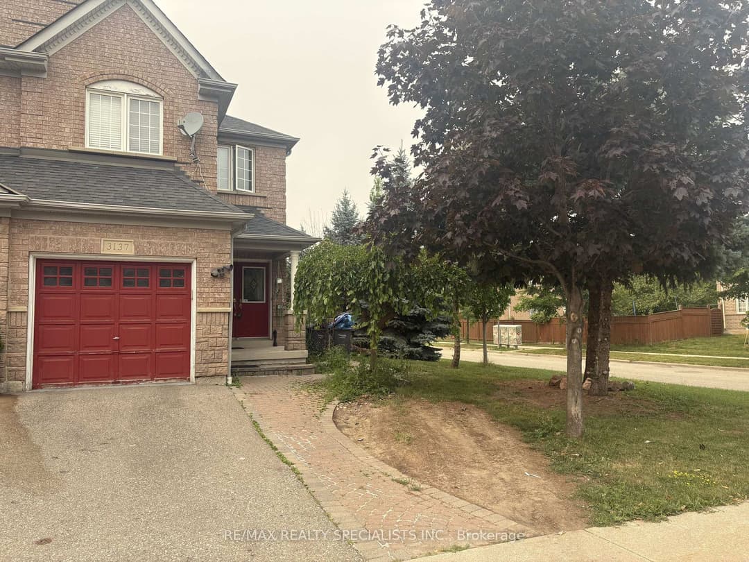 3137 Bentley Drive, Mississauga