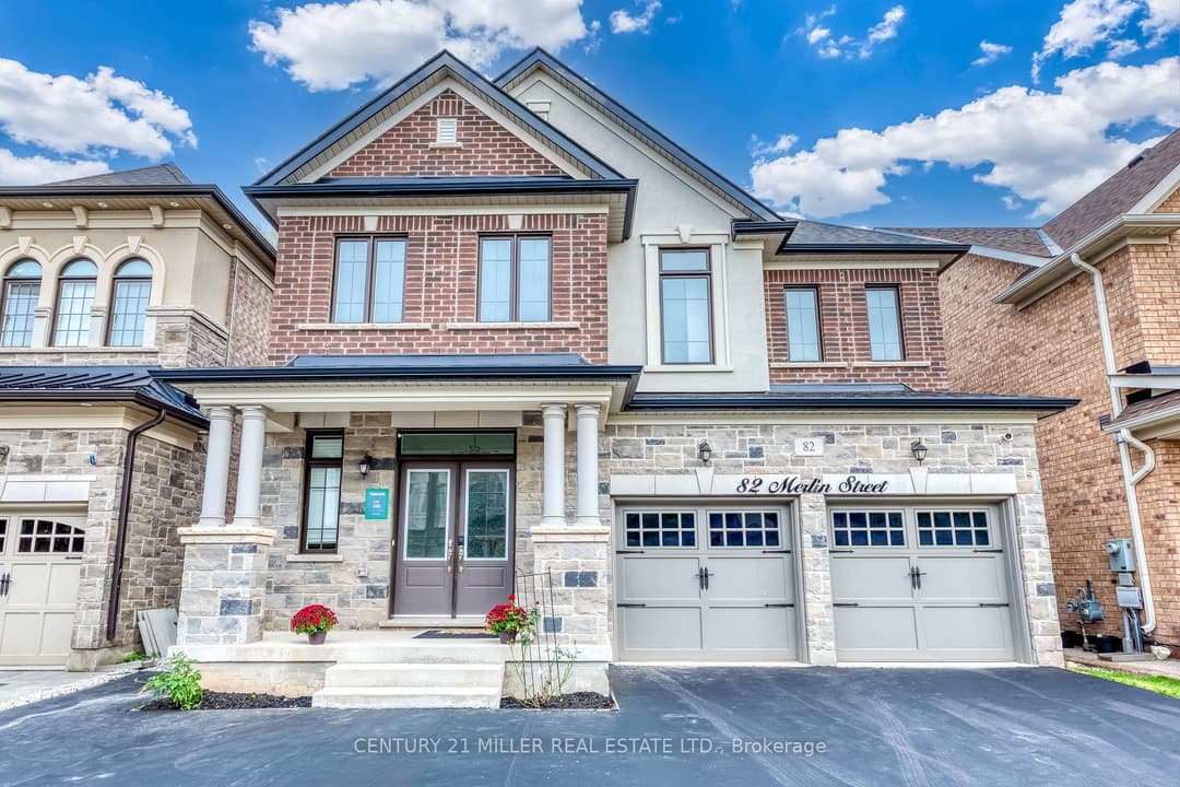 82 Merlin Street, Oakville