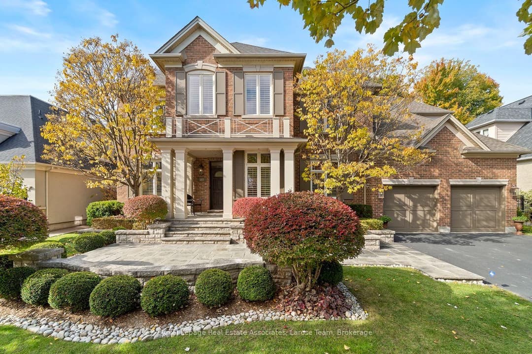 562 Gladwyne Court, Mississauga