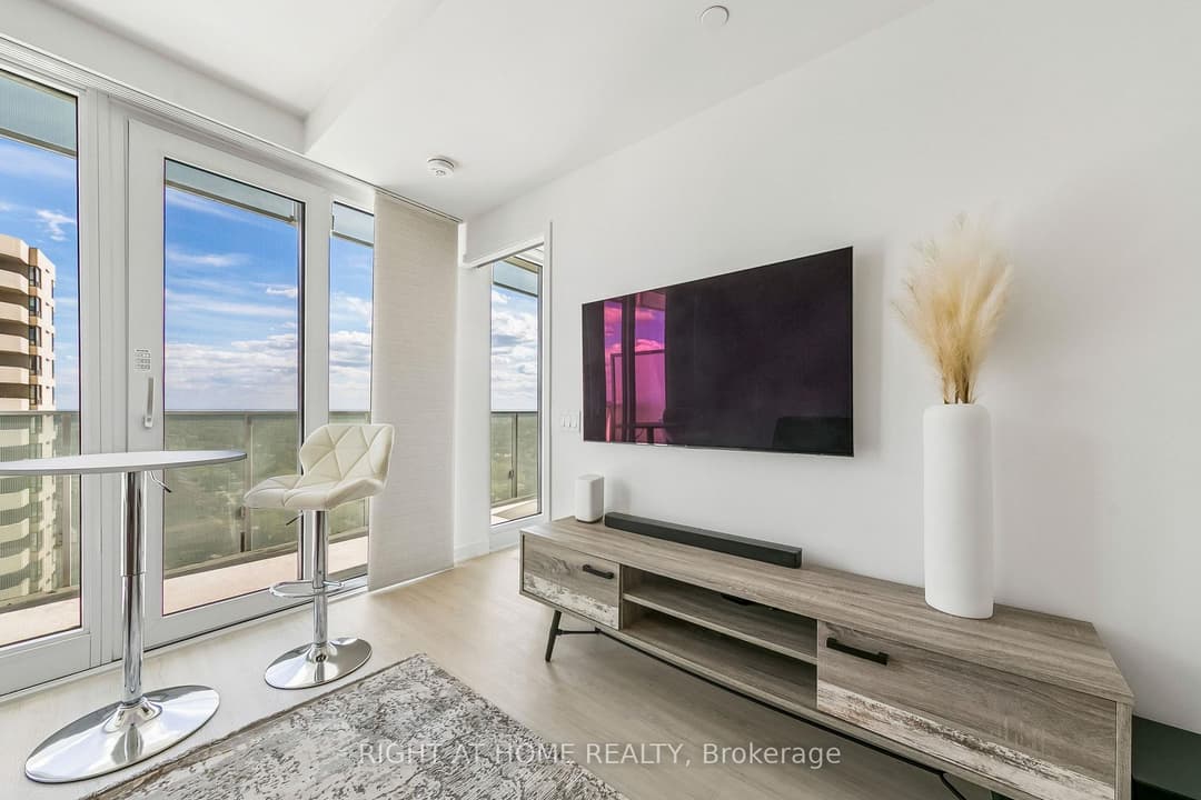 3883 Quartz Road Unit 1405, Mississauga