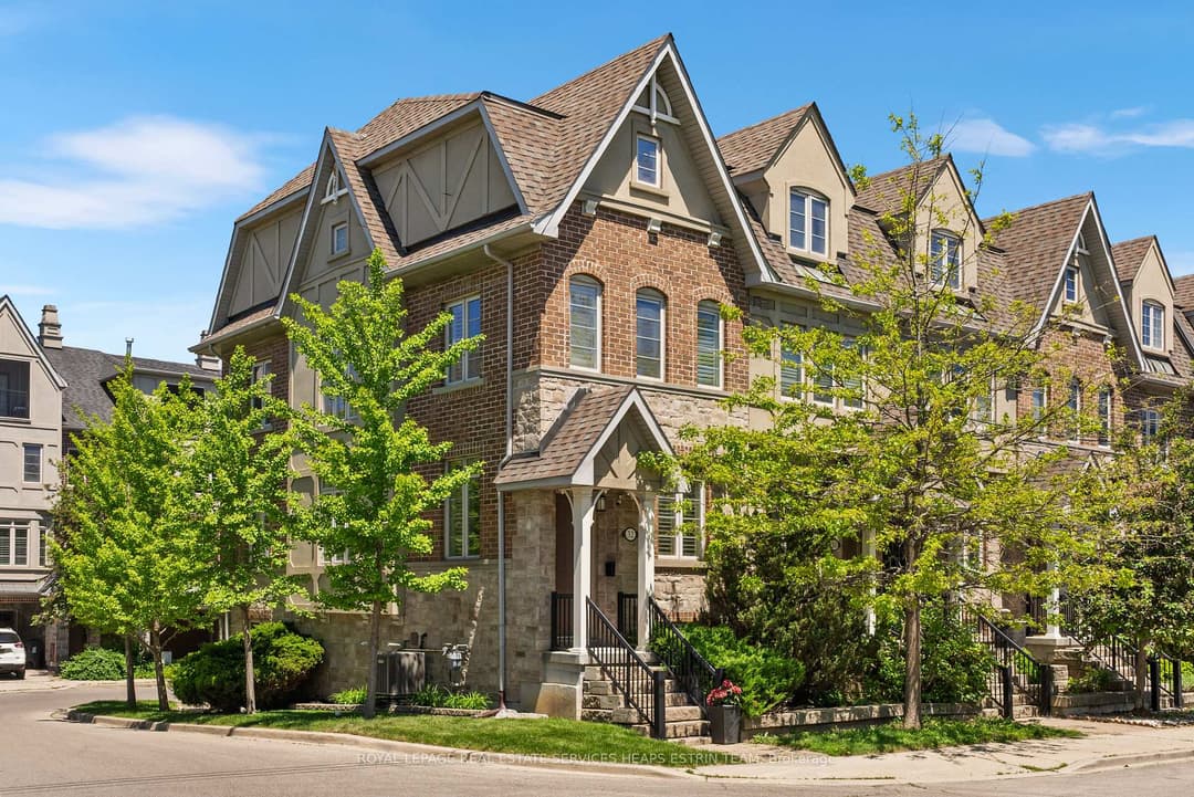 32 Mendota Road, Corso Italia / Dufferin Grove