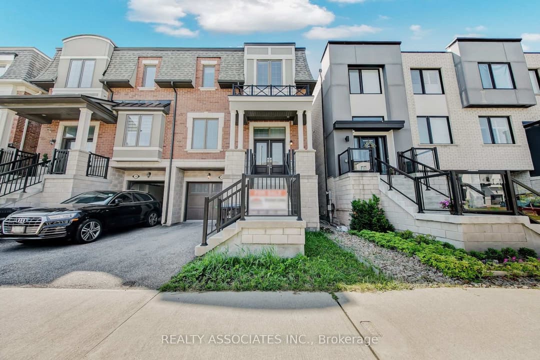 17 Vaudeville Drive, Liberty Village / Parkdale / South Parkdale