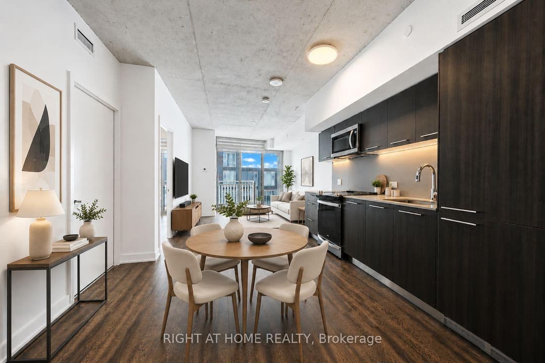 45 BASEBALL Place Unit 903, Riverdale / Leslieville