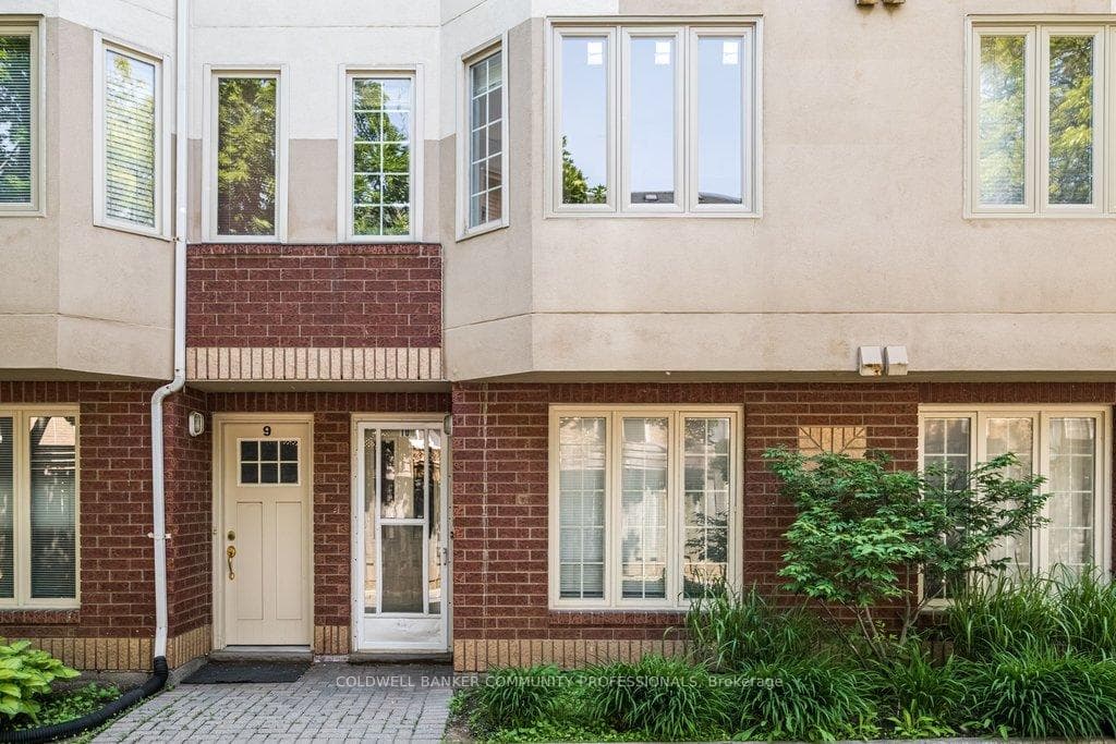 266 Limeridge Road Unit 10, Hamilton