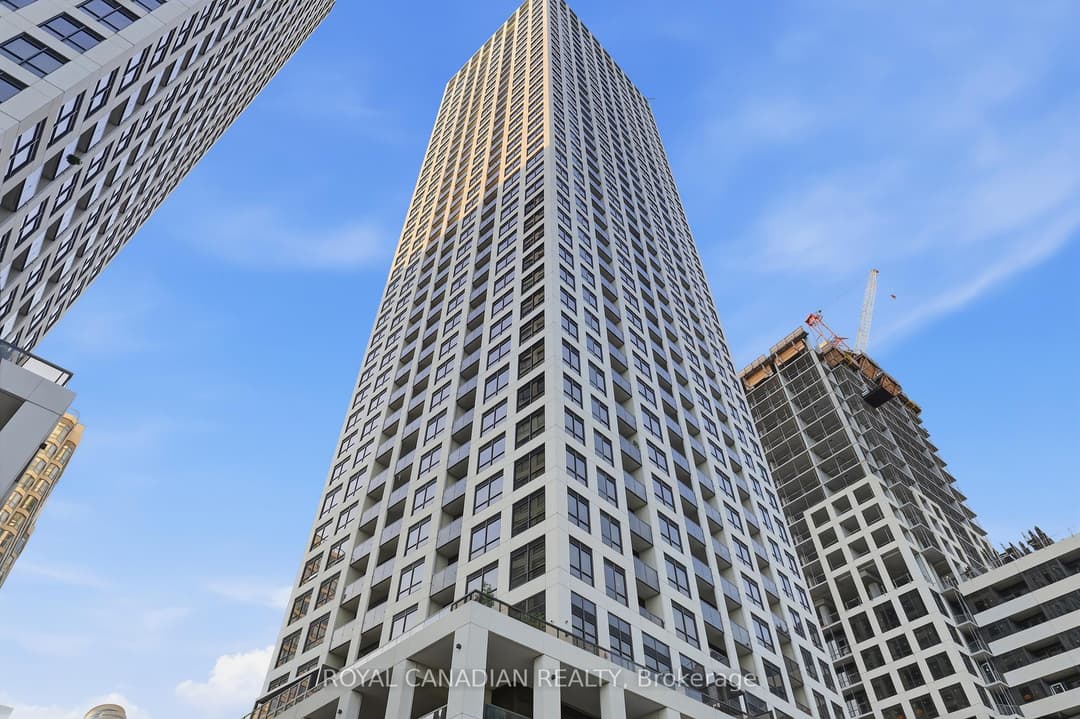 30 Elm Drive Unit PH 02, Mississauga